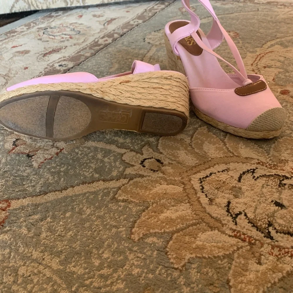 Chaps Clarisa Pink‎ Espadrilles- size 7